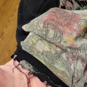 Desigual artsy v-neck tee